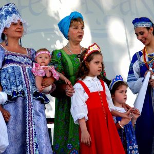 White women and children in eastern European costume