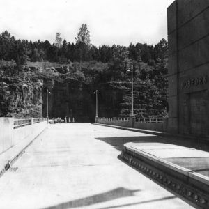 top of dam "Norfork" with cliff face in background