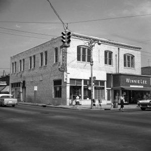 Multistory building at intersection